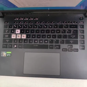 A sus ROG Gaming Laptop 15.5 inch Screen 3060 Graphics Card and 16G 512G SSD