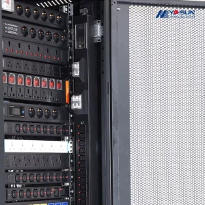 Black Aluminum Alloy 0U Vertical Rack PDU with Locking C13 C19 Outlets for Computer Rooms
