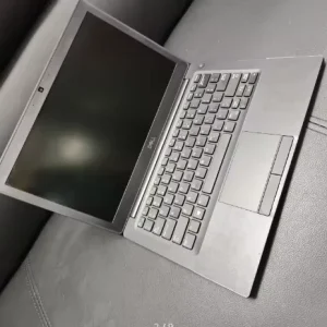 DaLL Latitude 7290 Laptop with Intel Core I5 8250U Processor 8GB RAM and 256GB Storage