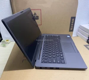 Dubai Stock for DELL 7300 I7 Touch Screen 13inch 8G 256g Price Business Laptops Student Office Computer