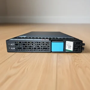 Factory 3286549 A 1.6TB SAS 12Gb s 2.5 Inch Internal Enterprise Server Solid State Drive in Stock